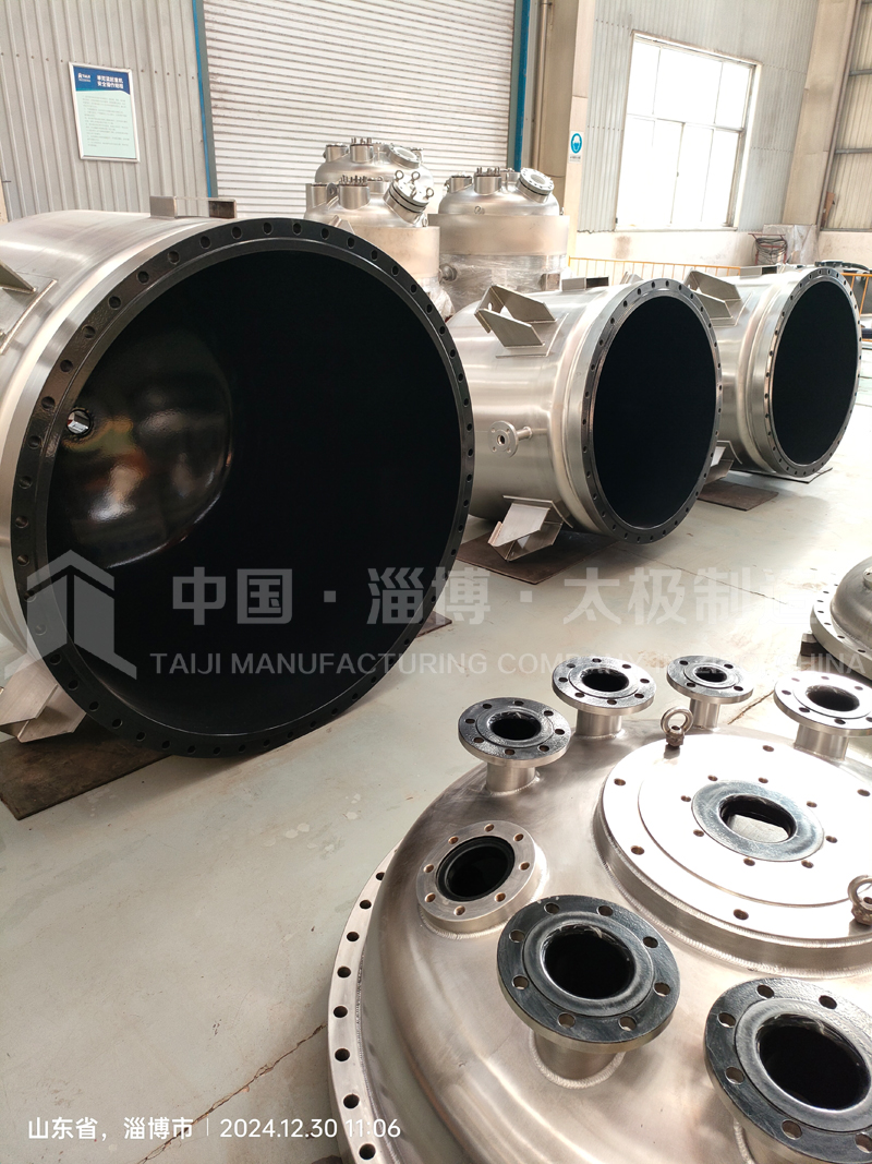 太極不銹鋼噴涂 F40 反應釜憑技術(shù)優(yōu)勢搶占市場